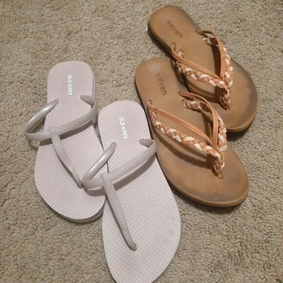 Seven and Old Navy Slippers size 6 - Picture 1 of 5
